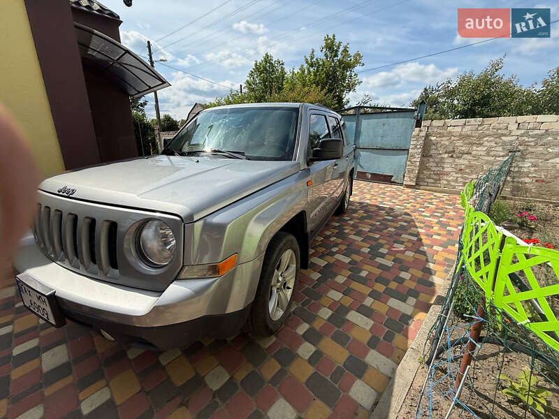 2014 jeep patriot sport