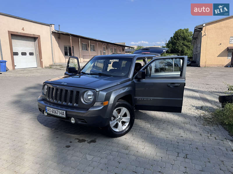 2013 jeep patriot-4h4