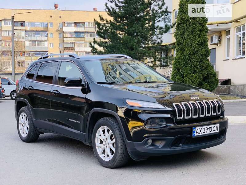 2017 jeep cherokee