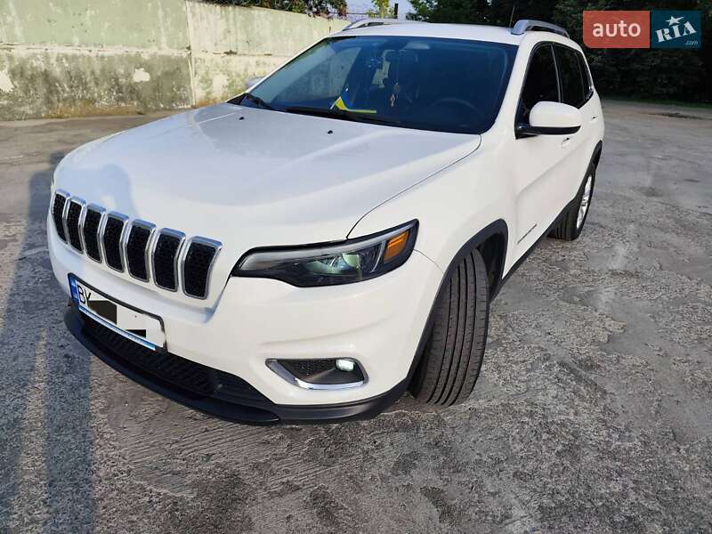2018 jeep cherokee