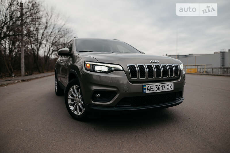 2018 jeep cherokee