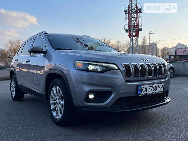 2018 jeep cherokee