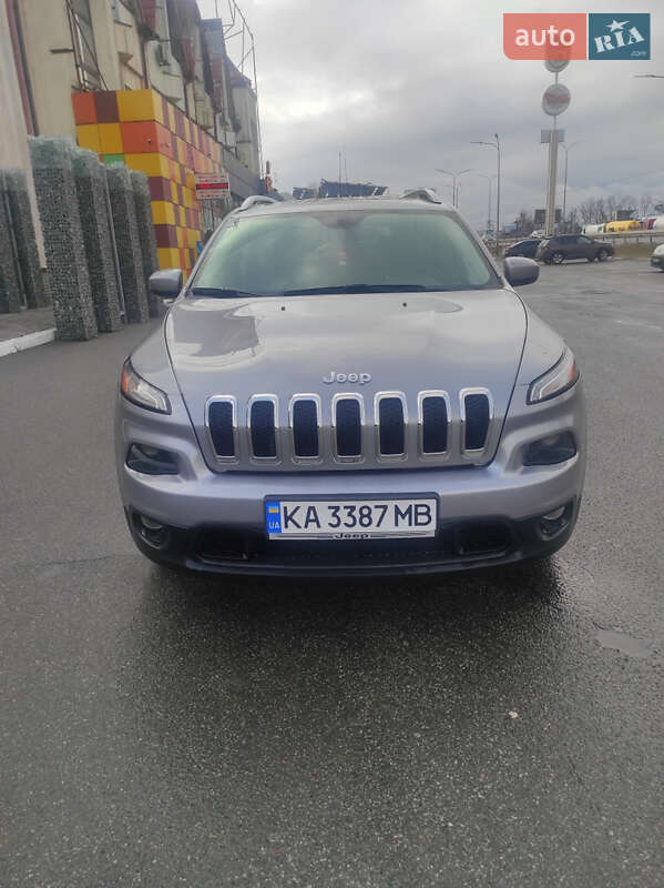 2016 jeep cherokee