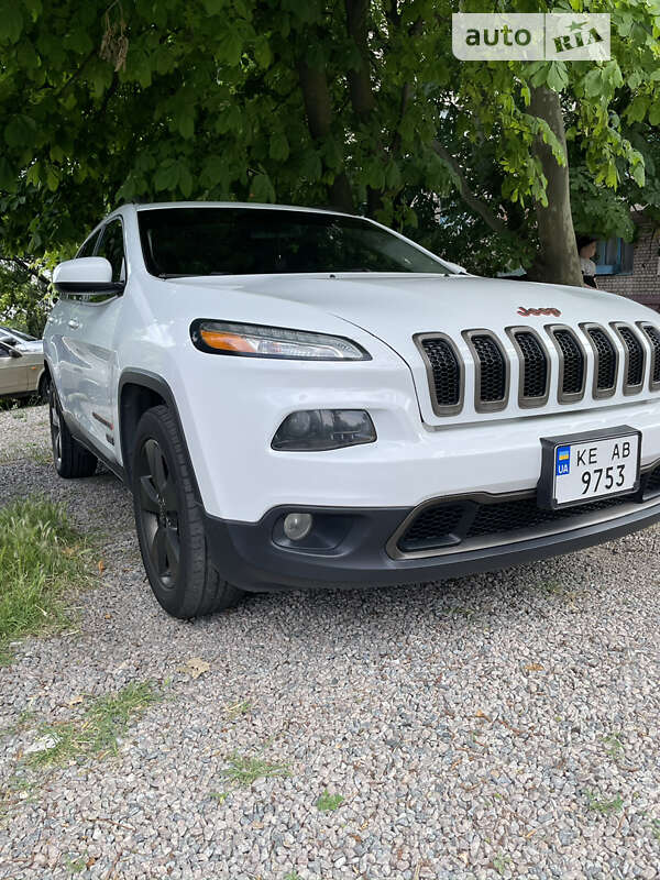 2016 jeep cherokee
