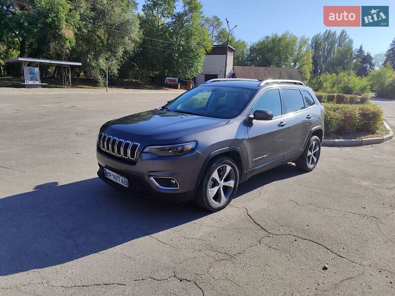 2019 jeep cherokee