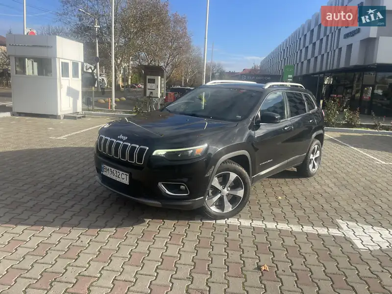 2019 jeep cherokee