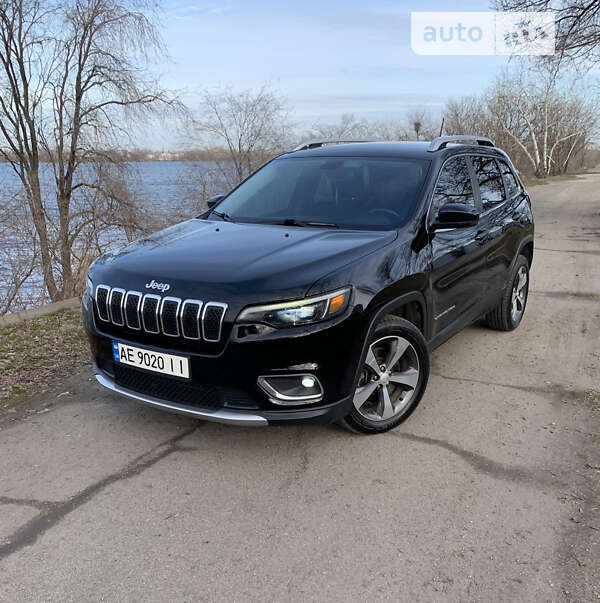 2018 jeep cherokee