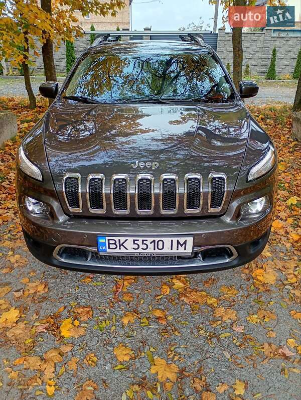 2017 jeep cherokee
