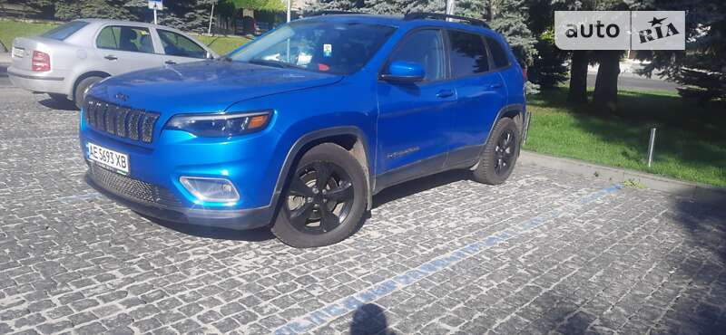 2020 jeep cherokee