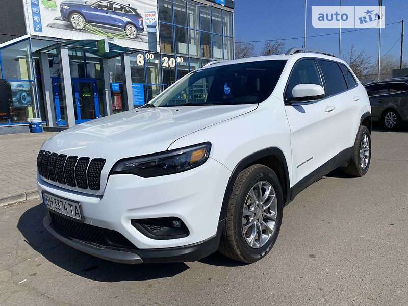 2018 jeep cherokee