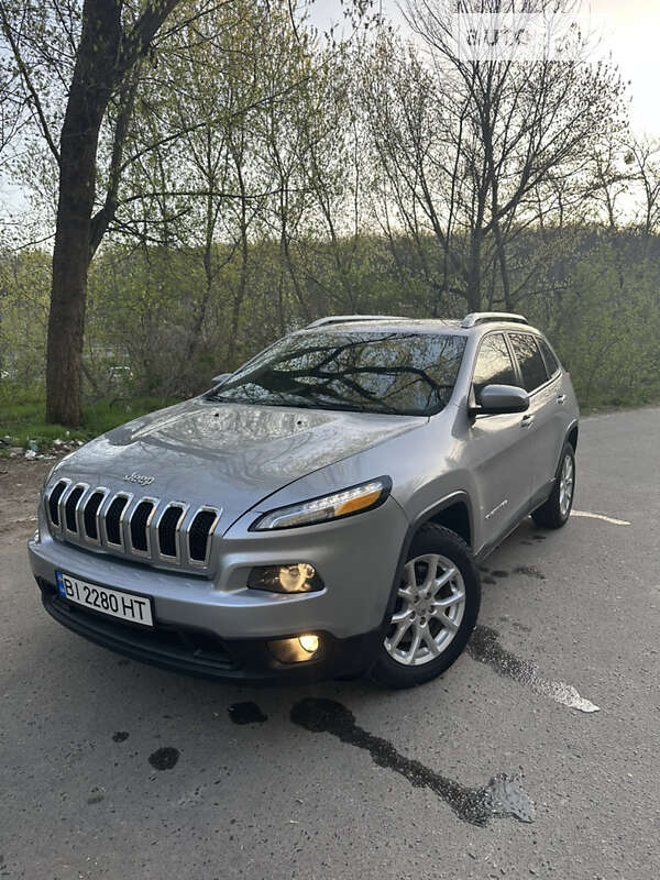 2017 jeep cherokee