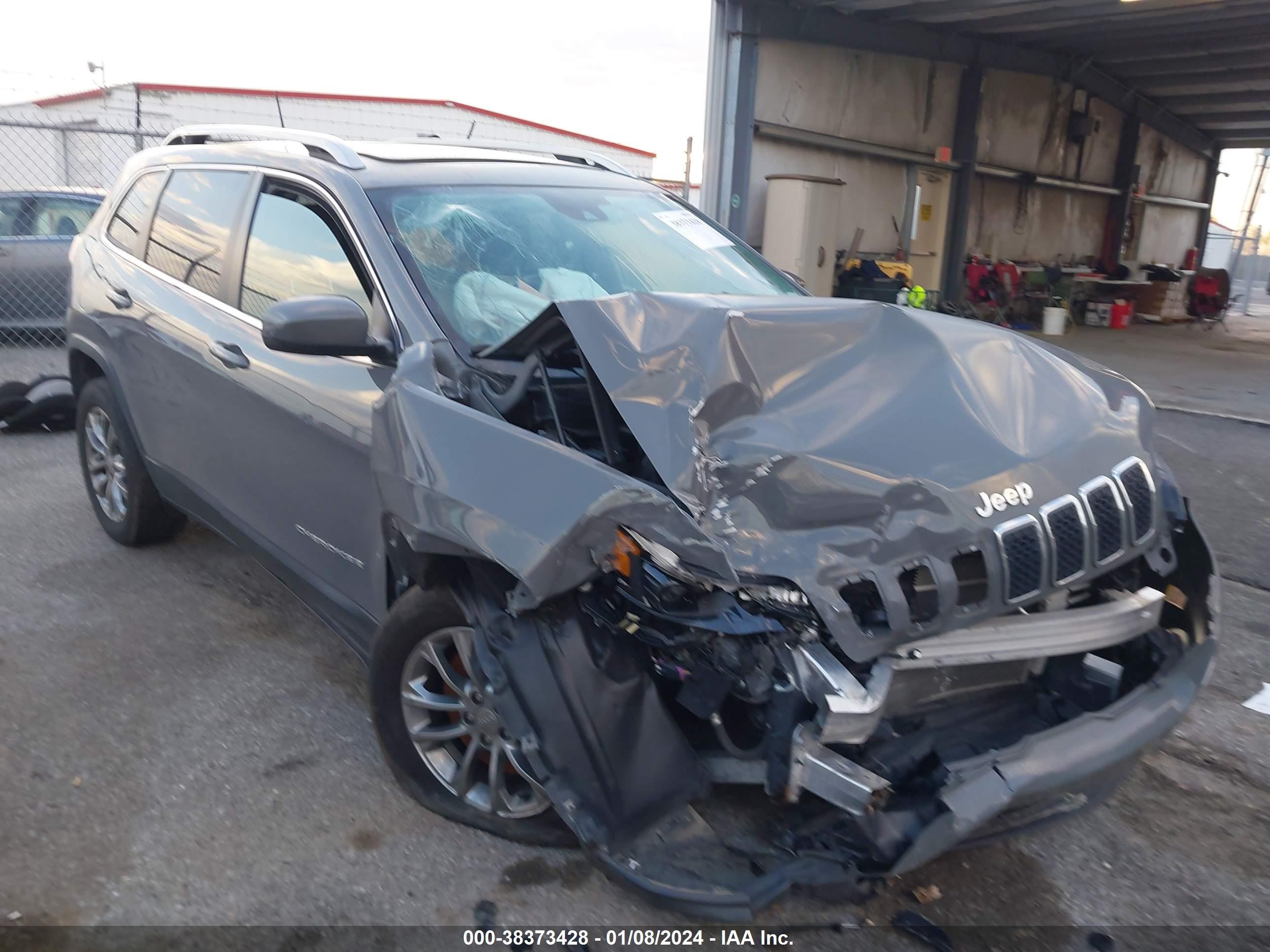 2020 jeep cherokee