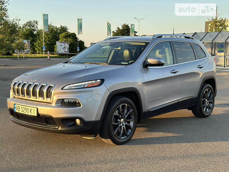 2017 jeep cherokee