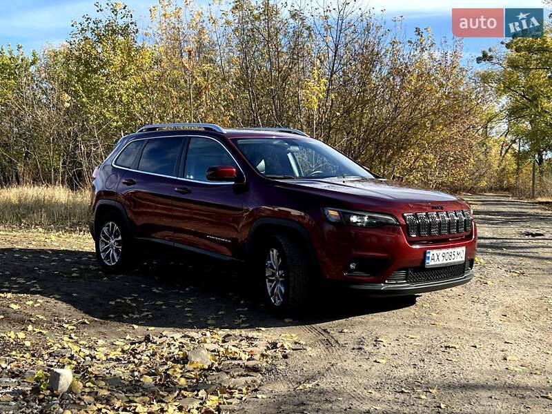 2018 jeep cherokee
