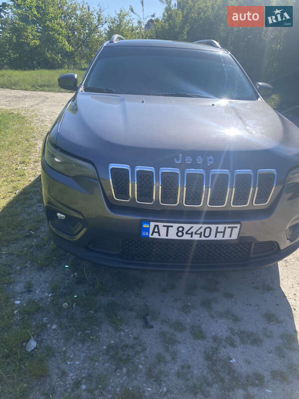 2018 jeep cherokee