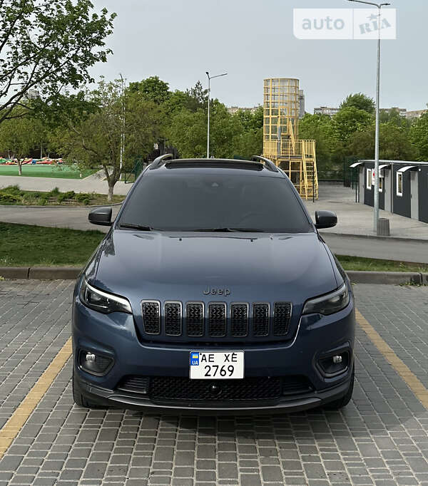 2020 jeep cherokee