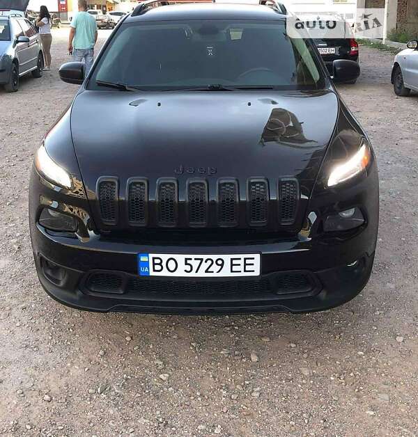 2016 jeep cherokee