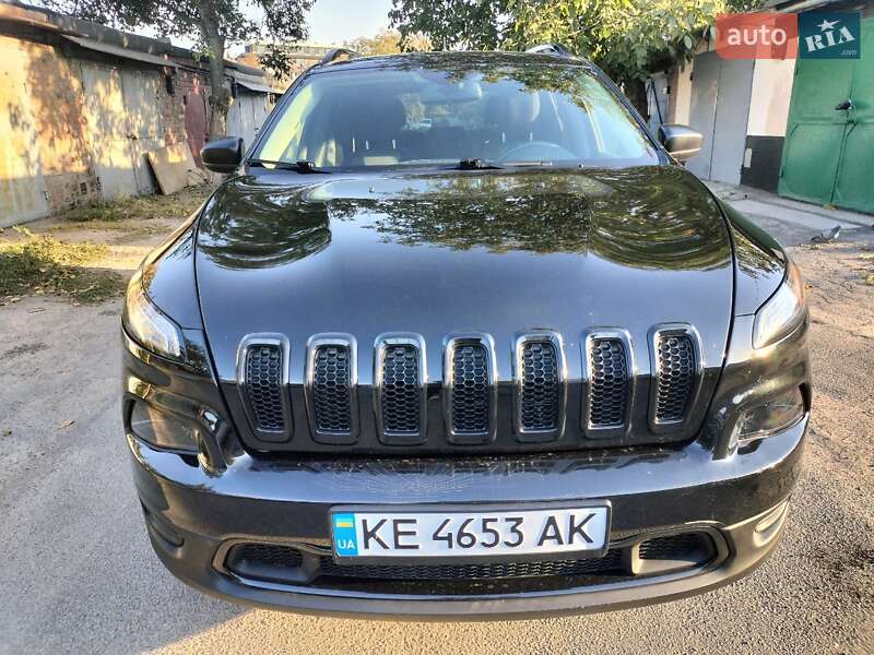 2017 jeep cherokee