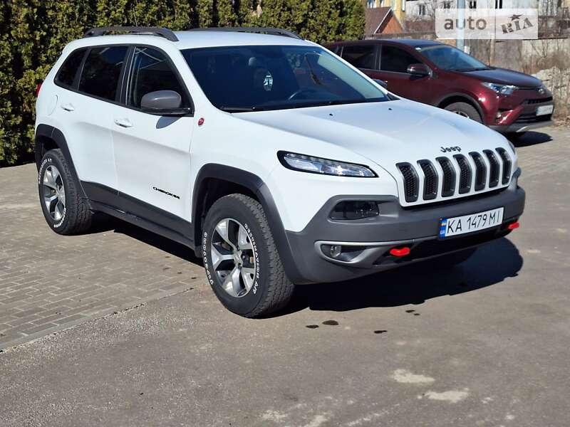 2017 jeep cherokee
