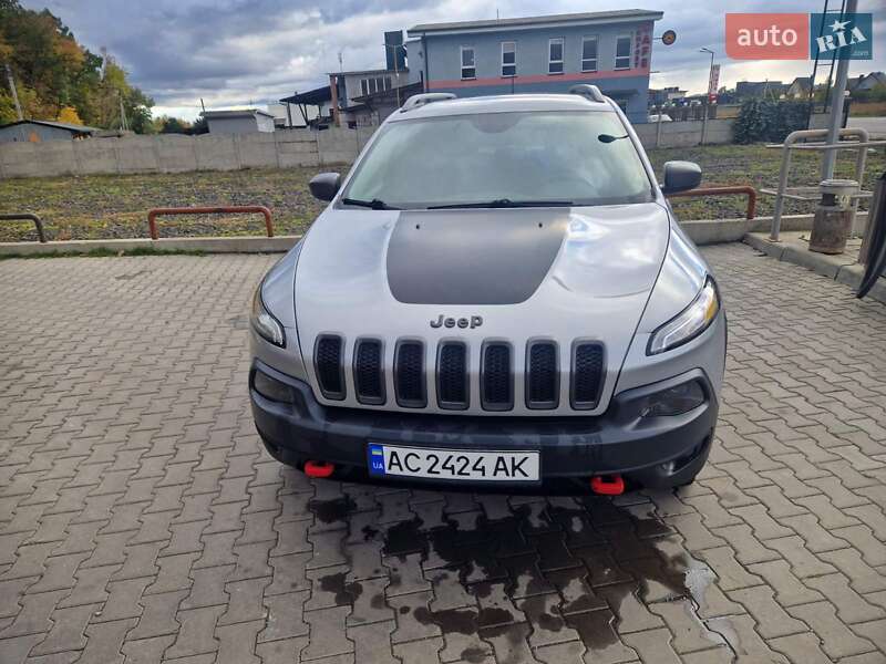 2014 jeep cherokee