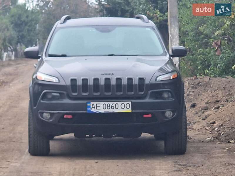 2017 jeep cherokee