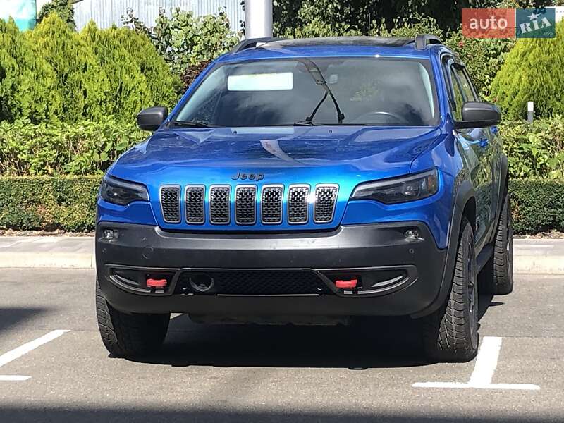 2018 jeep cherokee