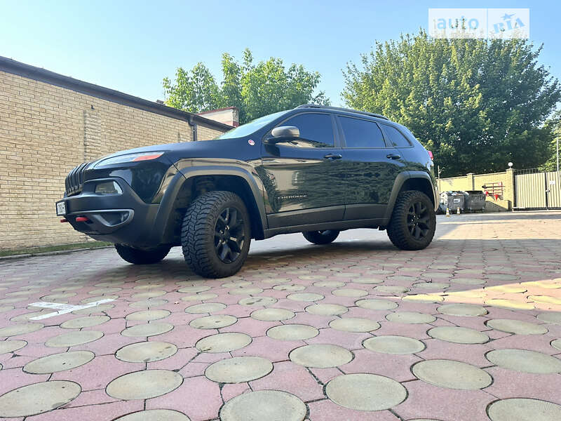2017 jeep cherokee