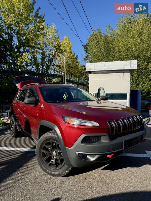 2016 jeep cherokee