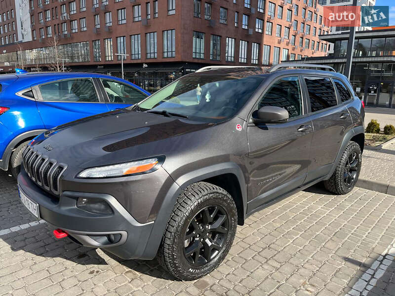 2014 jeep cherokee
