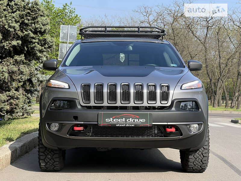 2017 jeep cherokee