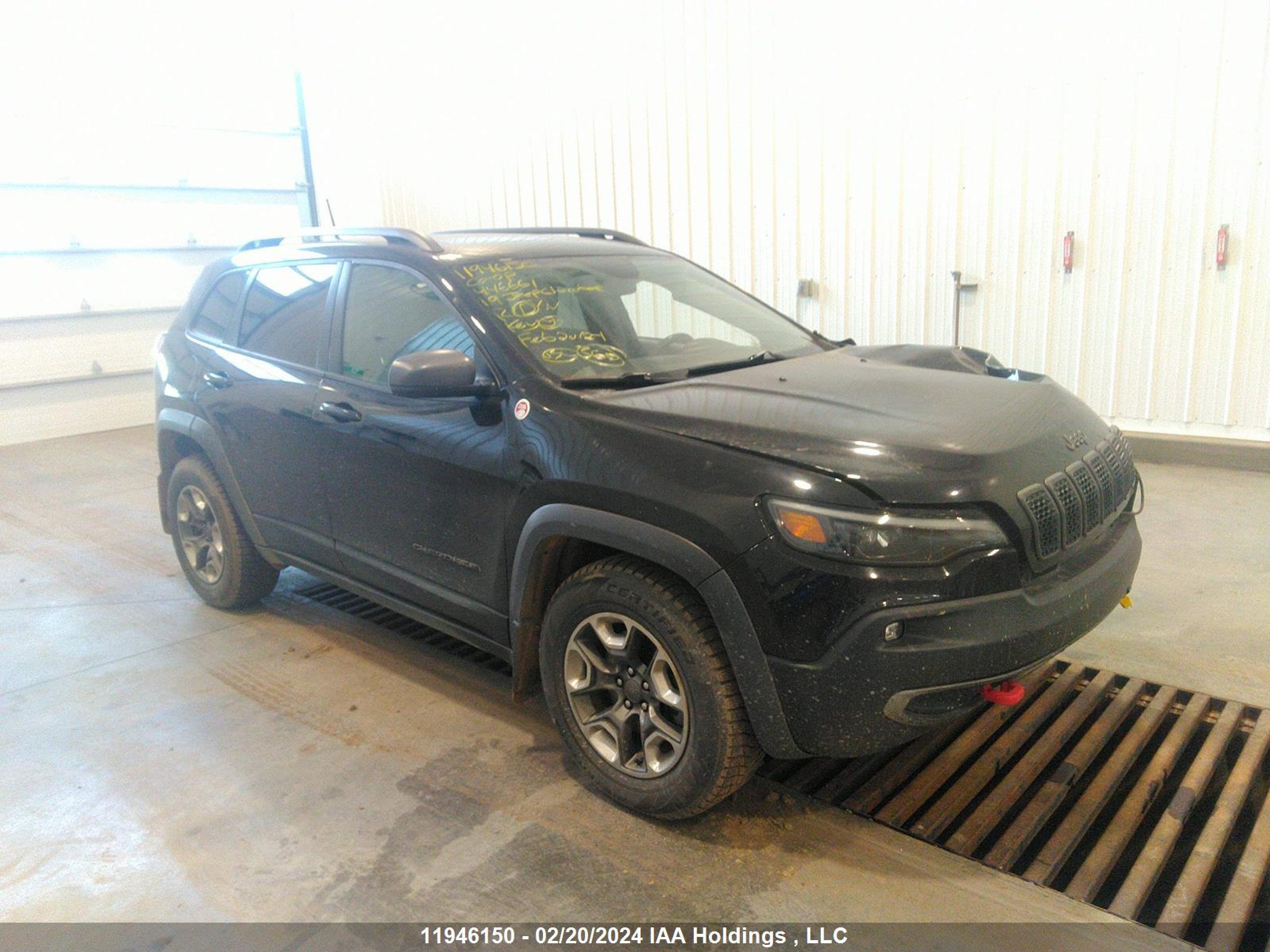 2019 jeep cherokee