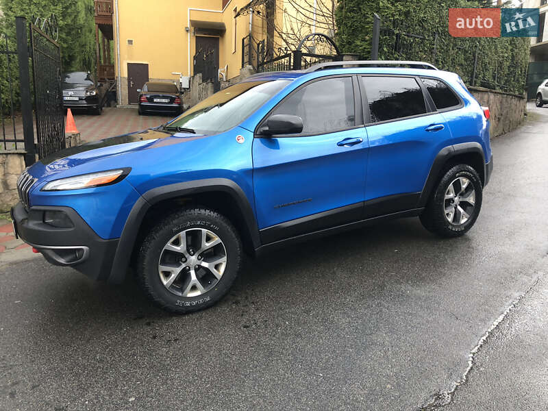 2017 jeep cherokee