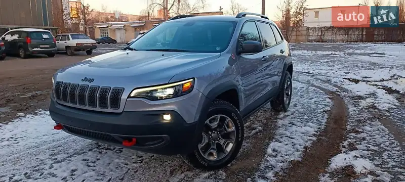 2018 jeep cherokee