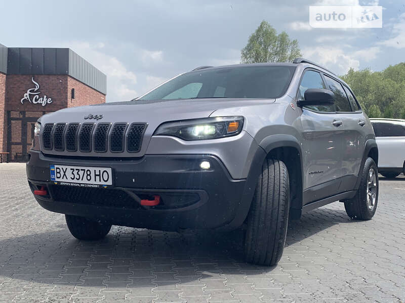 2018 jeep cherokee