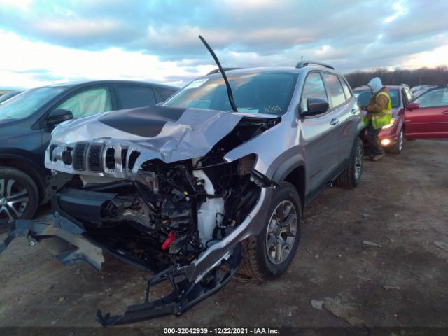 2020 jeep cherokee