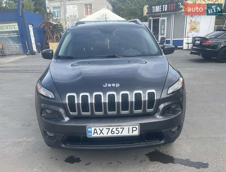 2016 jeep cherokee