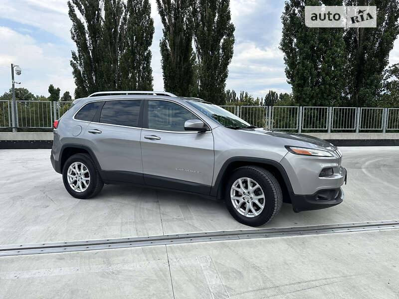 2014 jeep cherokee
