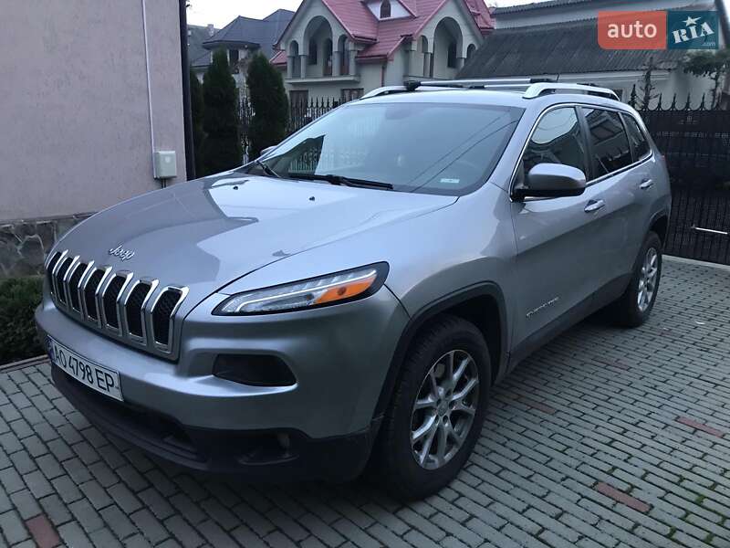 2015 jeep cherokee