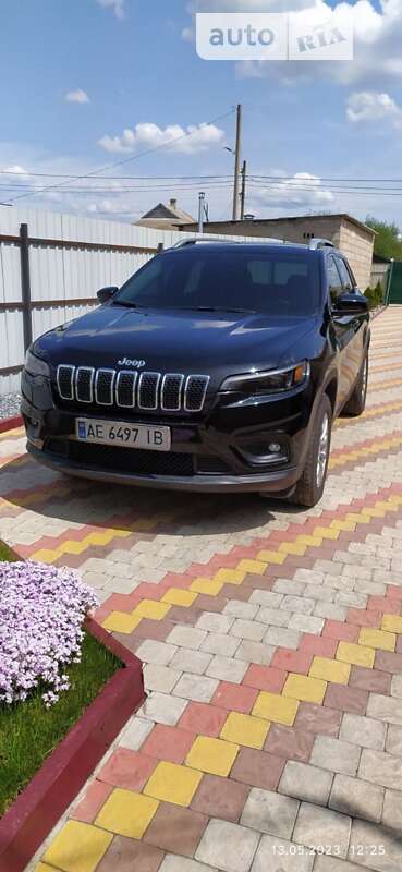 2018 jeep cherokee