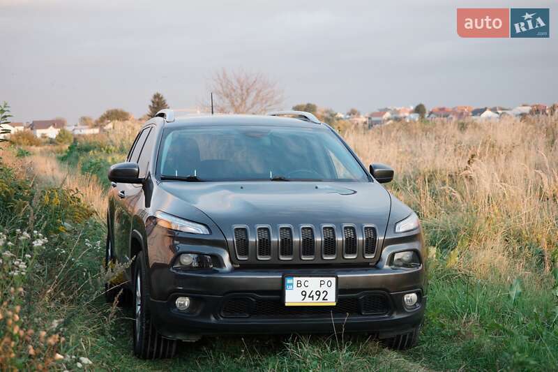 2016 jeep cherokee