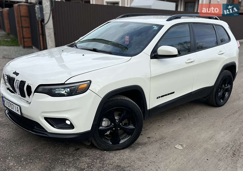 2019 JEEP Cherokee