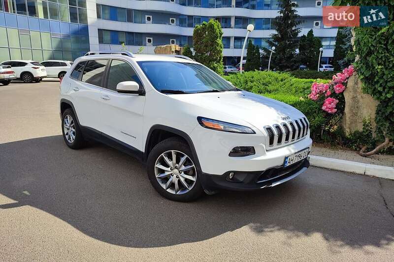 2017 jeep cherokee