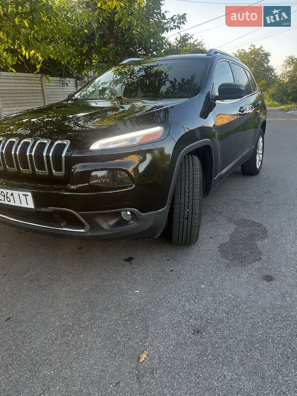 2016 JEEP Cherokee