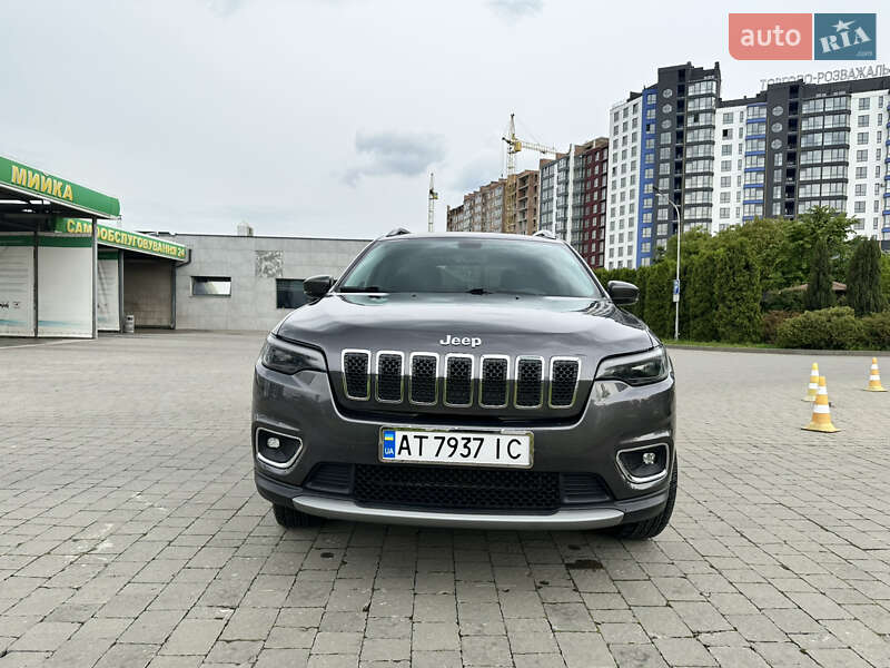 2018 jeep cherokee