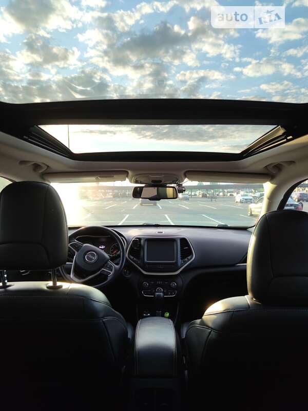 2015 jeep cherokee