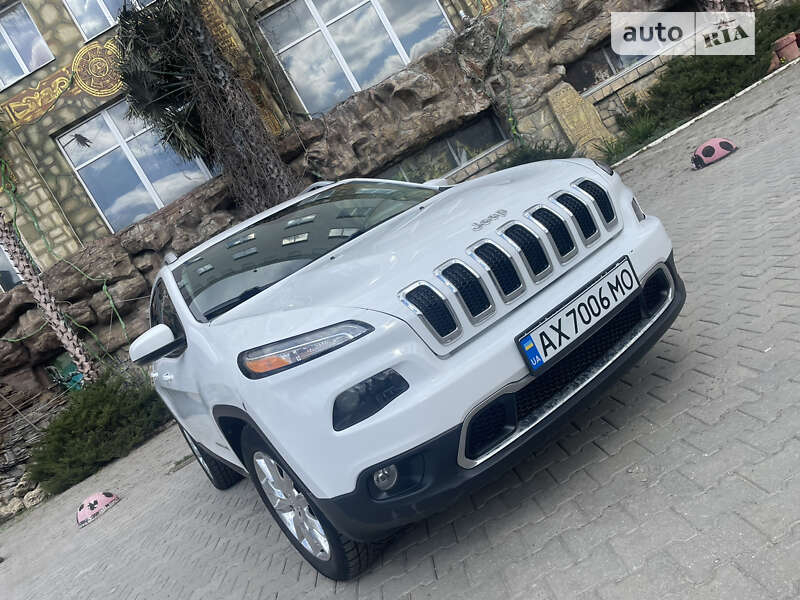 2016 jeep cherokee