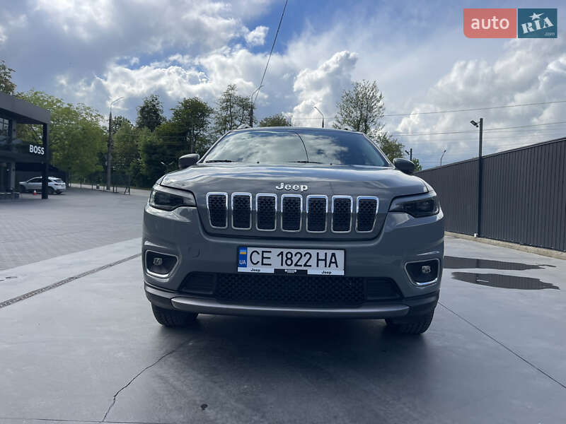 2019 jeep cherokee