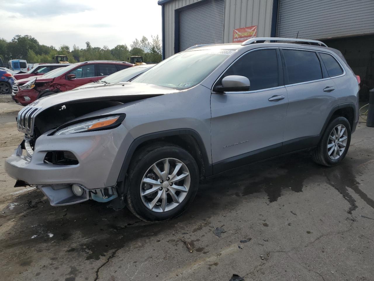 2017 jeep cherokee