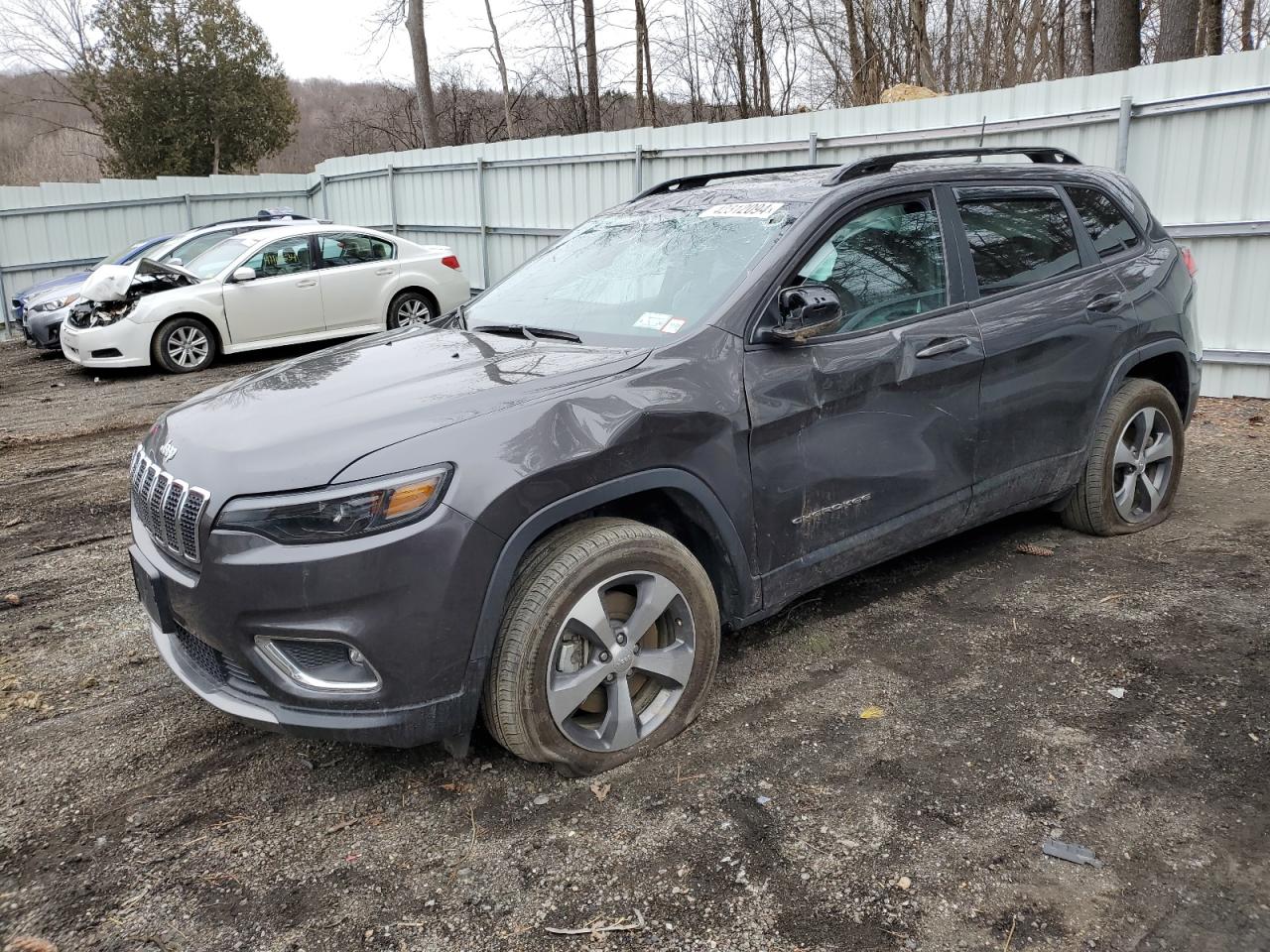 2022 jeep cherokee