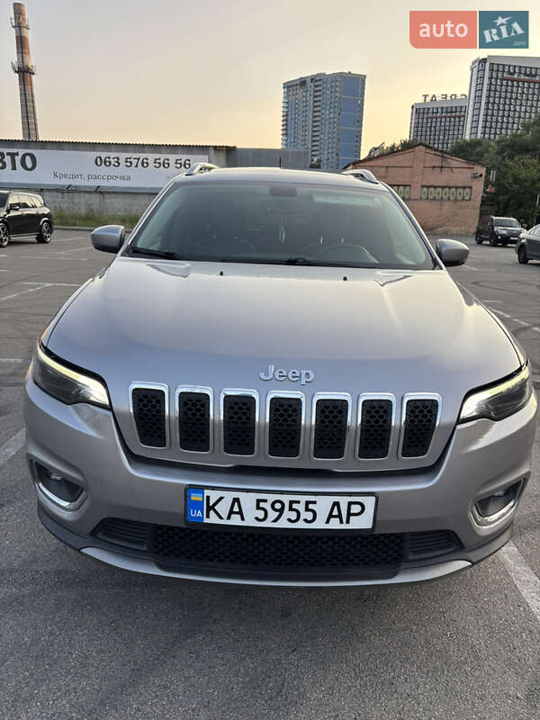 2018 jeep cherokee
